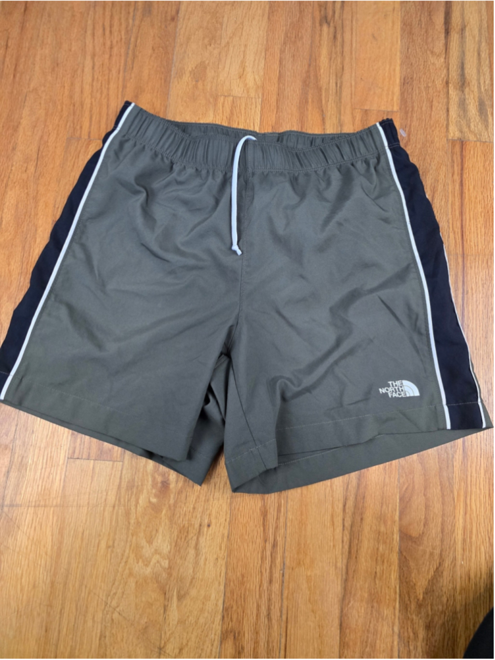Men's The North Face Athletic Shorts Olive Black Size XS